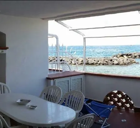 La Maison De Leo *