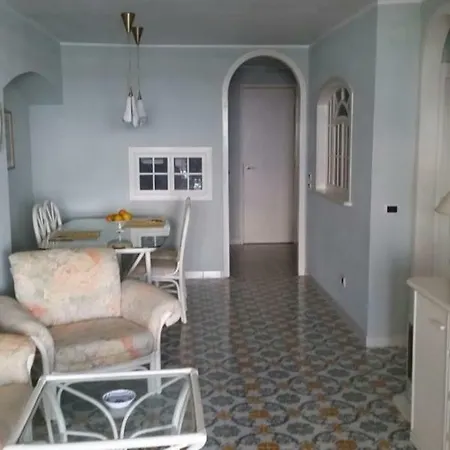 La Maison De Leo 아파트